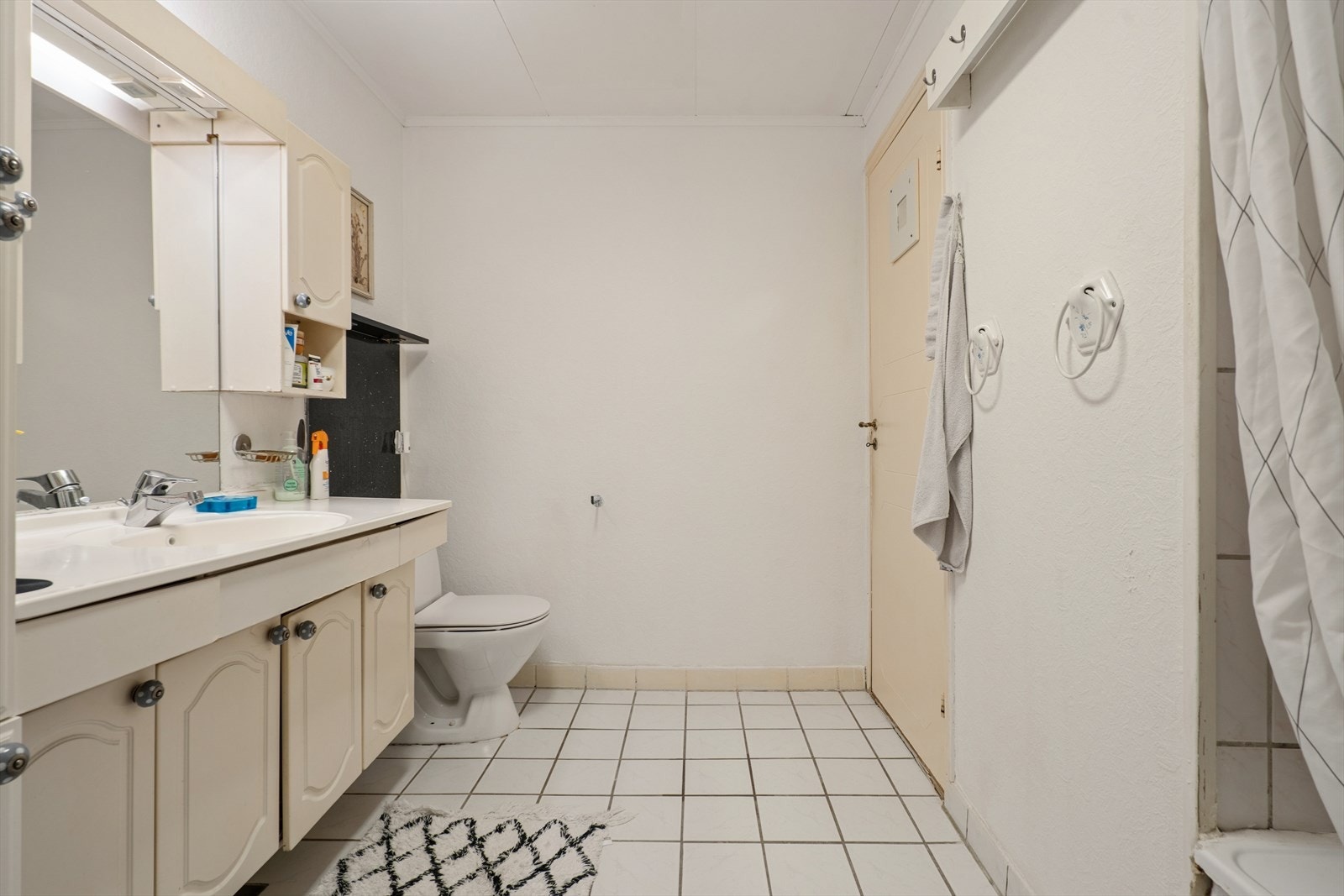 Våtrommet må oppgraderes for å tåle normal bruk etter dagens krav. Galleribilde