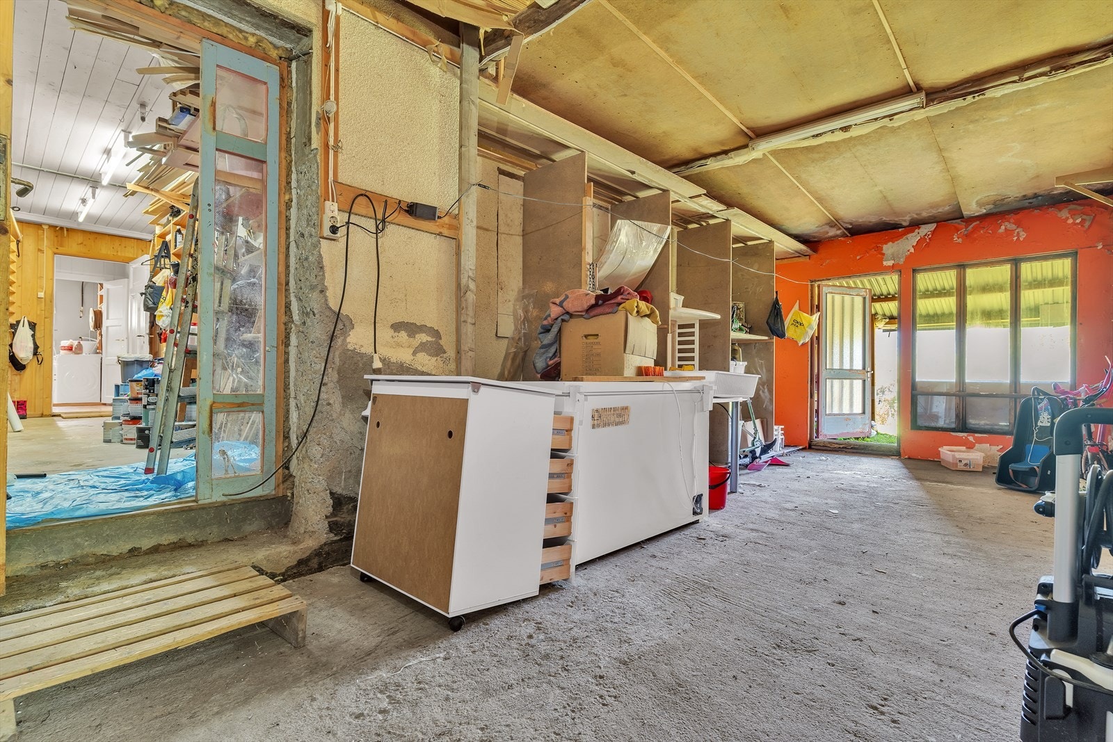 Tilbygd skur Galleribilde