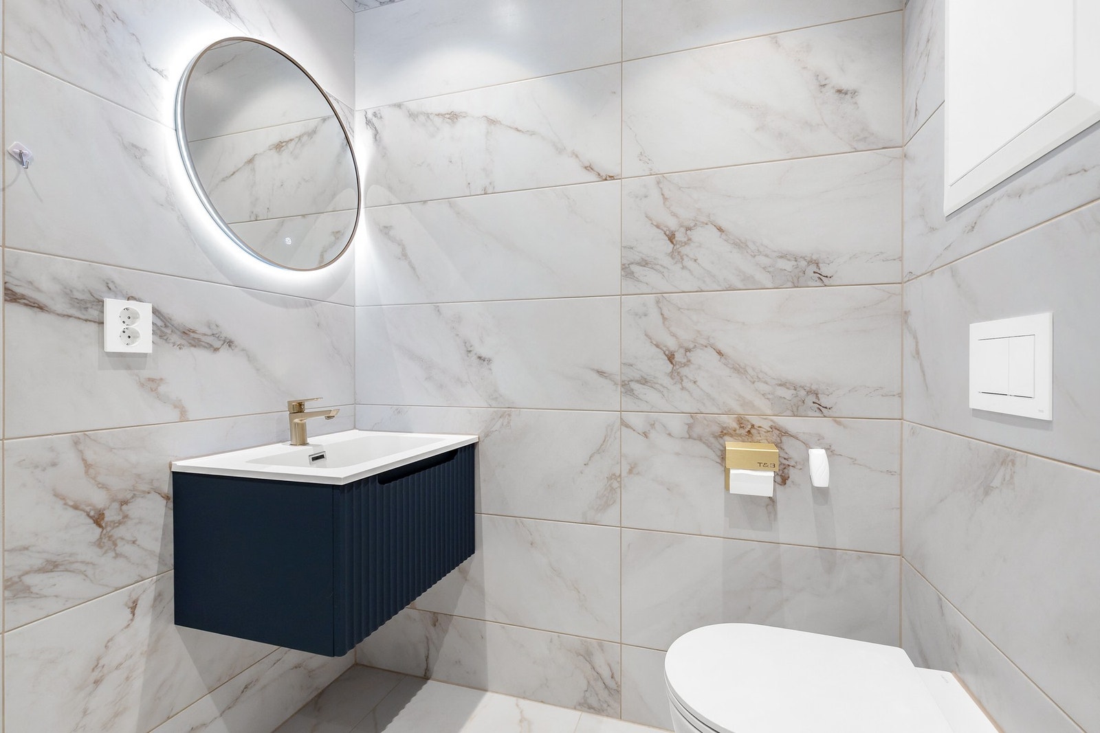 Dette badet har også balansert ventilasjon Galleribilde