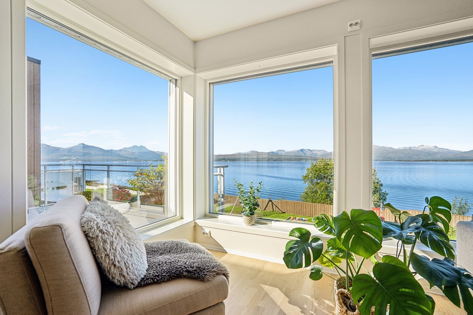 Velkommen til Solstrandvegen 267C! Galleribilde
