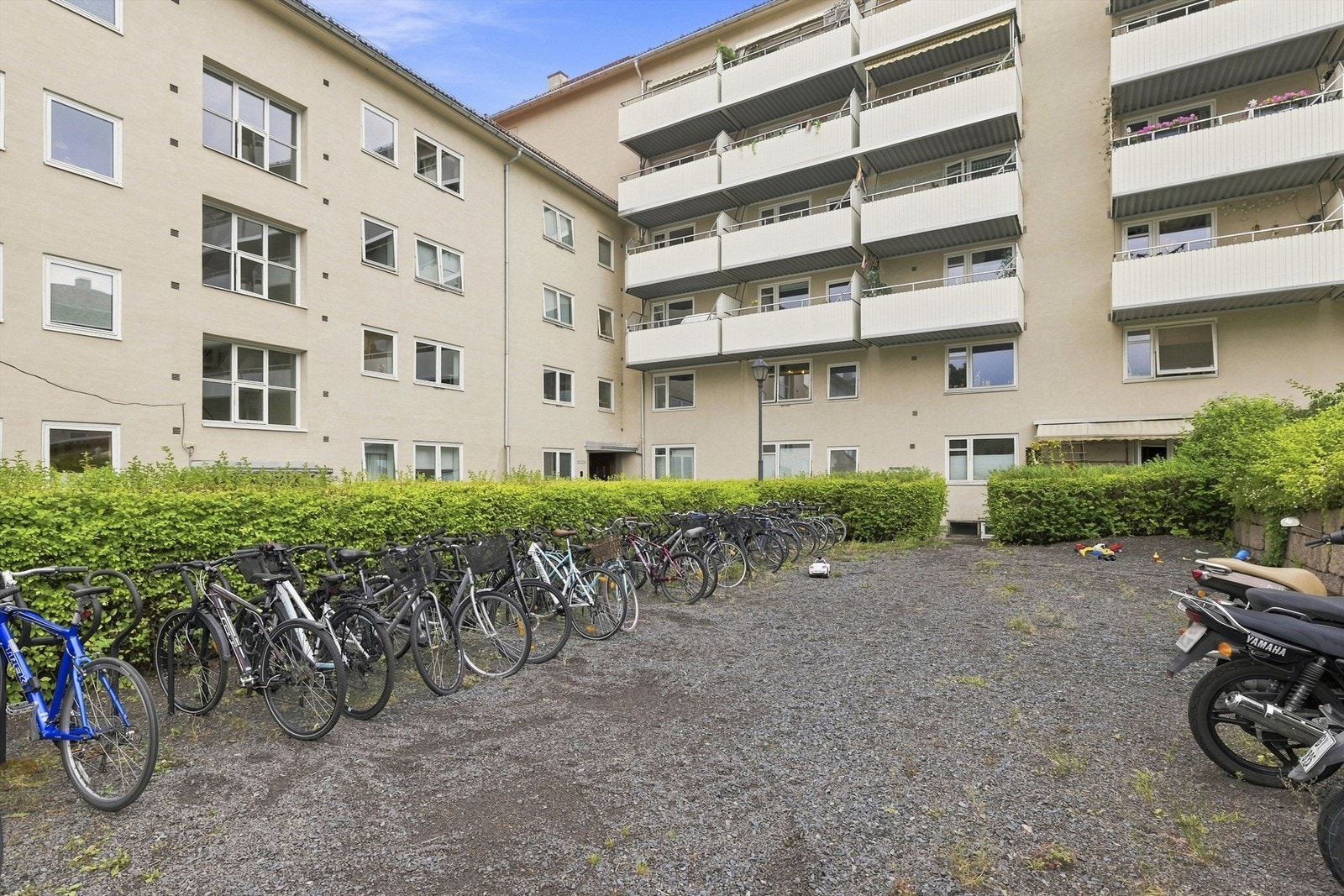 Stor felles sykkelparkering for beboerne Galleribilde