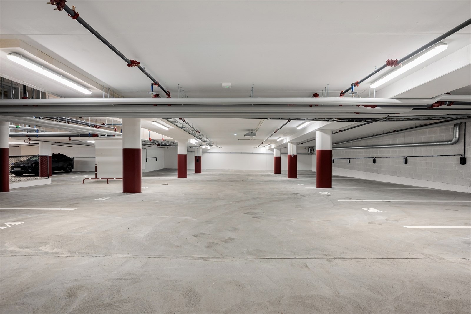 Mulighet for kjøp av plass i felles garasjeanlegg. Galleribilde