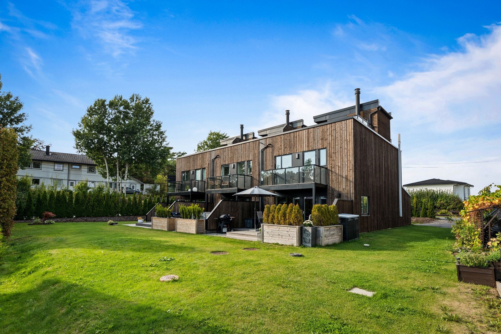 Felles plenareal med lite innsyn. Galleribilde