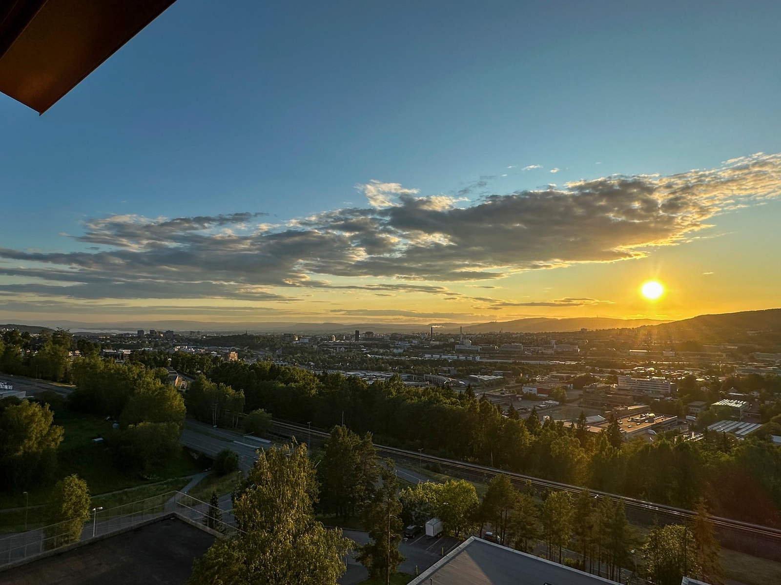 Bilder tatt av selger. Galleribilde