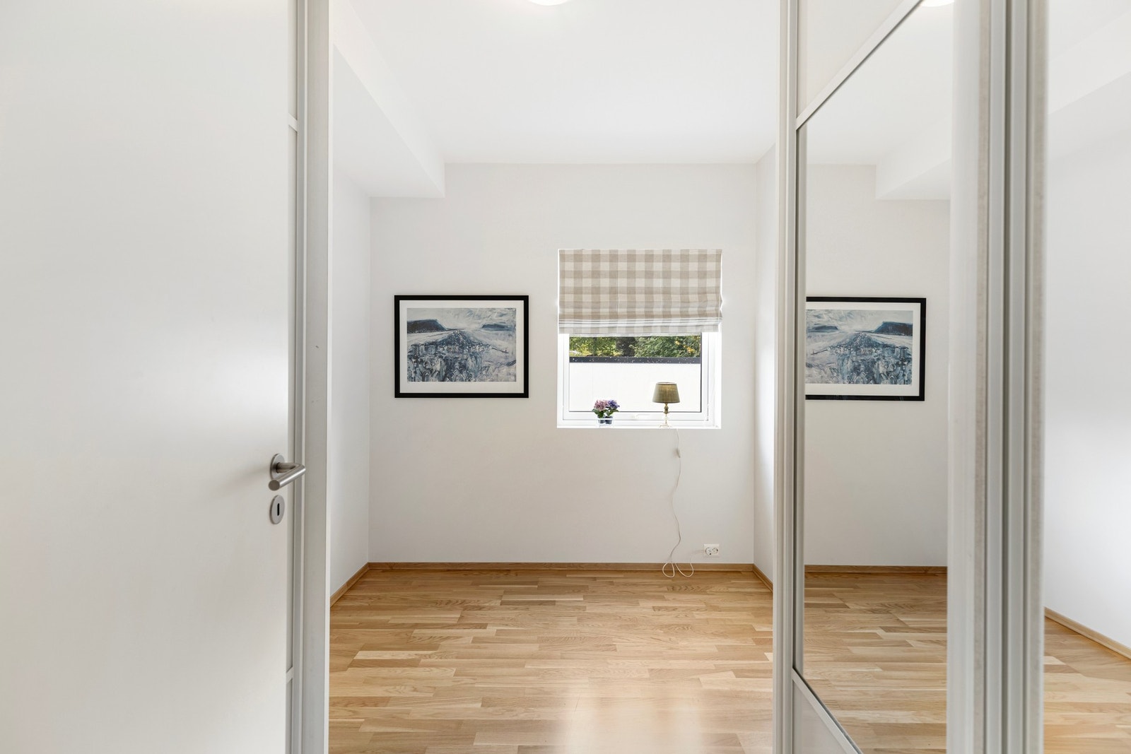 Soverom nr. 2 Galleribilde
