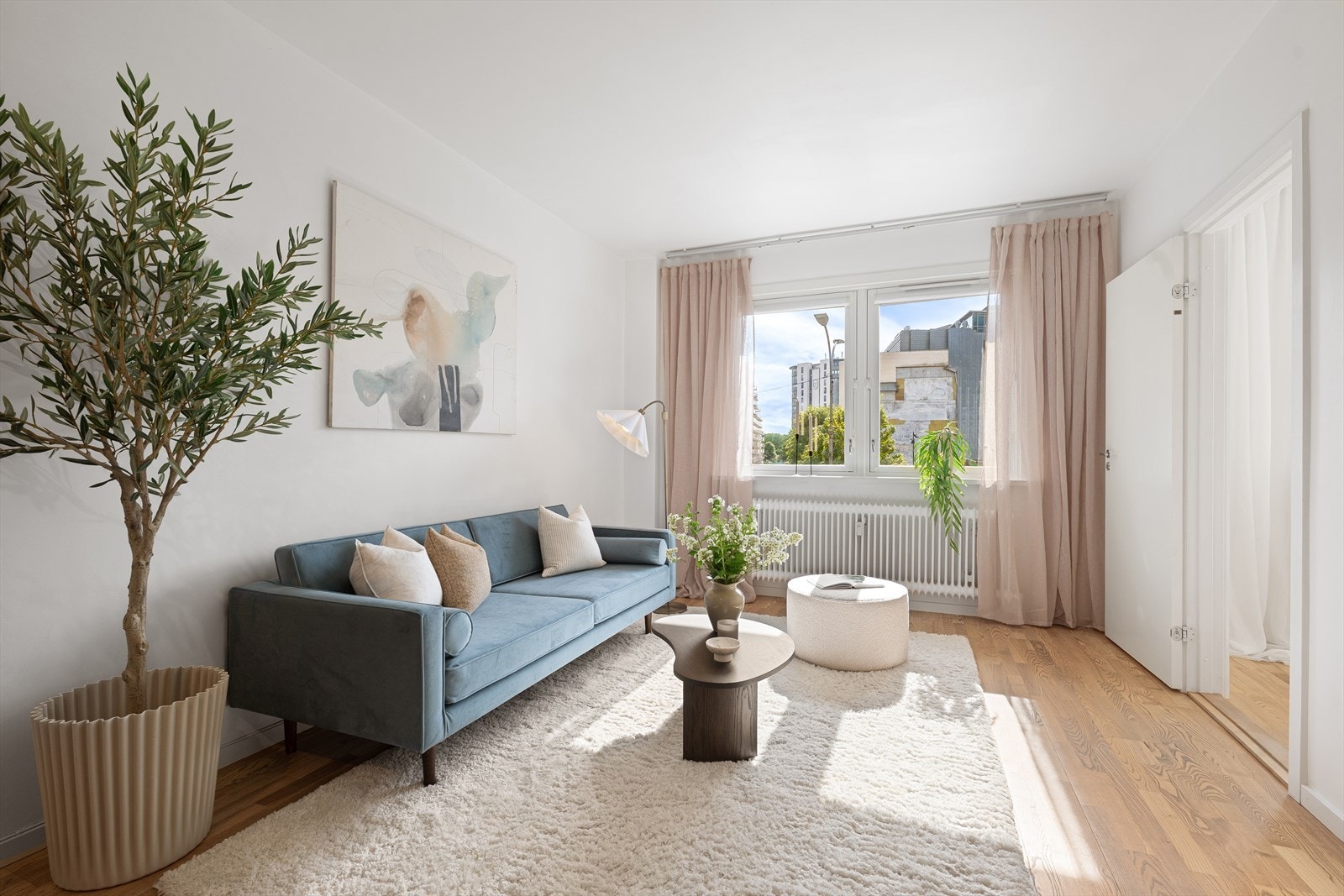 Lys og innbydende 3-roms leilighet midt på Majorstuen Galleribilde