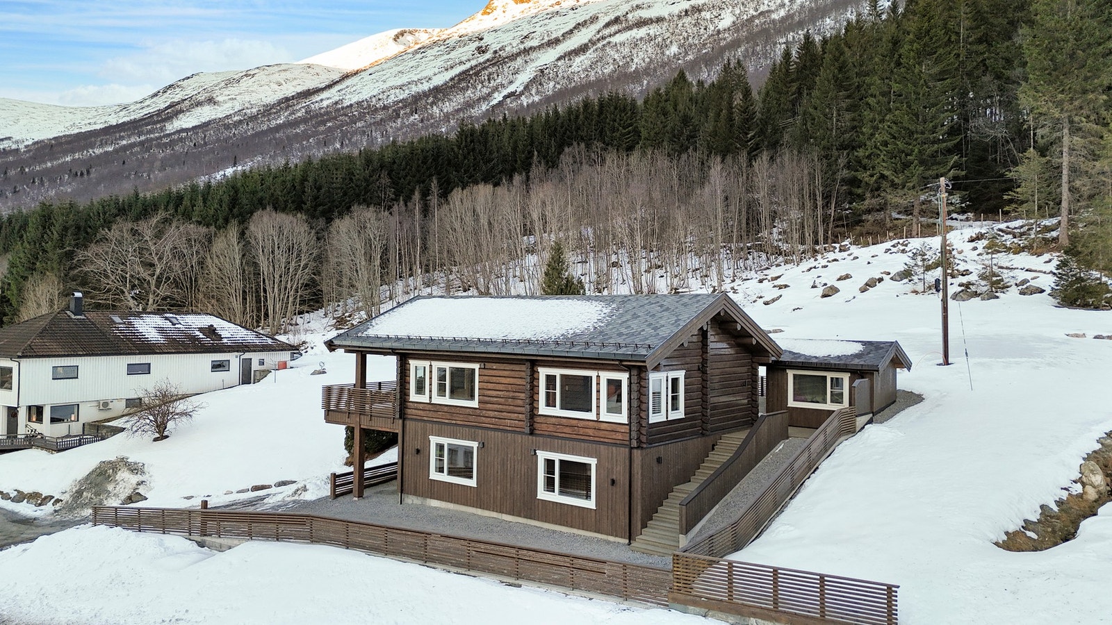Med tanke på nærheten til fjellet kan også boligen fint benyttes som en sekundærbolig Galleribilde