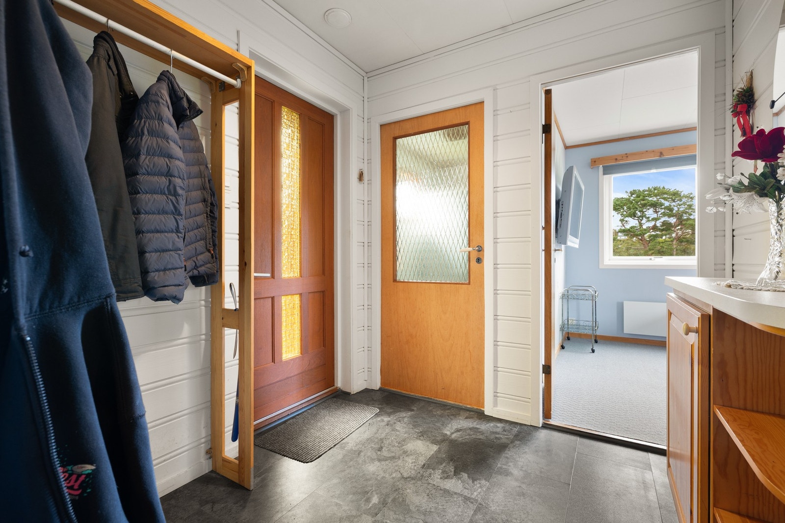 Fra gangen er det direkte adkomst til en praktisk bod på ca. 4,5 m². Galleribilde