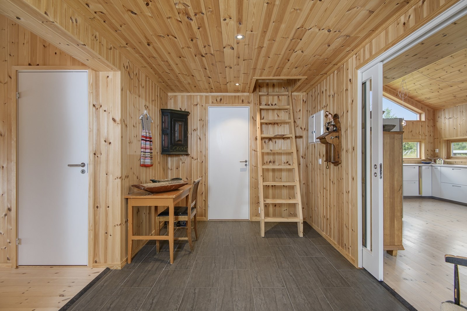 Trapp opp til hemsen. Galleribilde