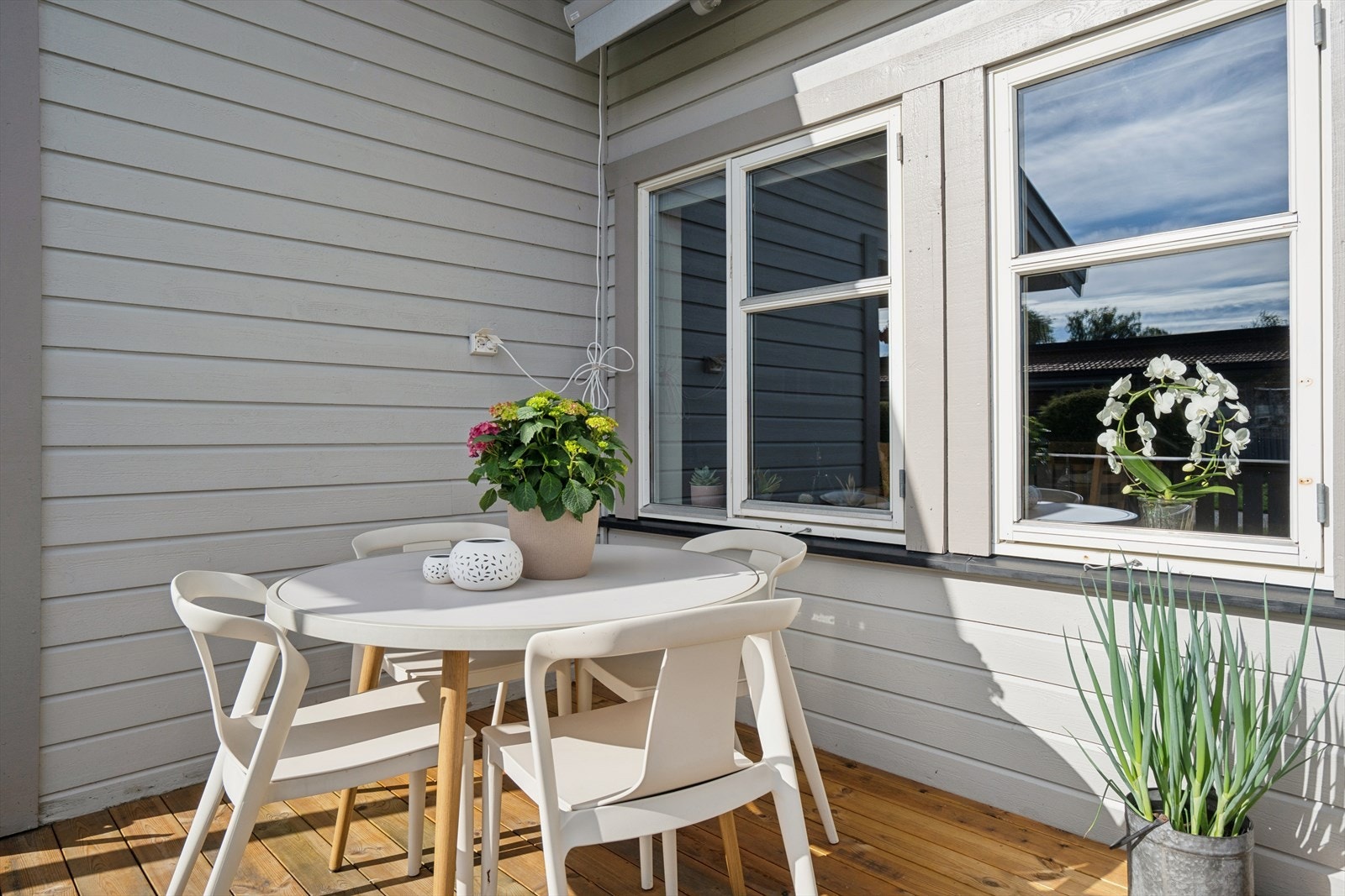 Her er det god plass å innrede med flere soner og sittegrupper. Galleribilde