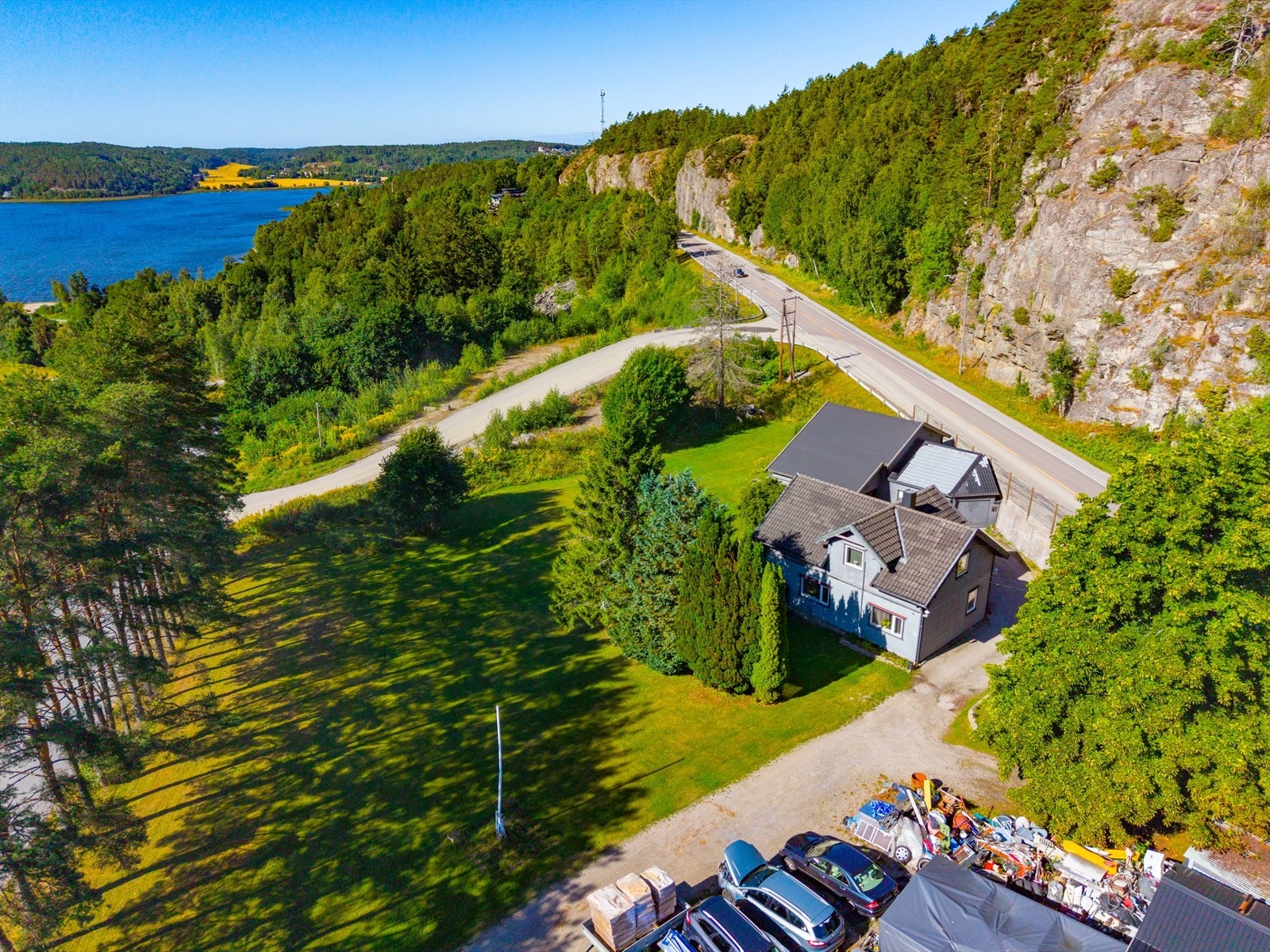 Fløterveien-14-36.jpg Galleribilde