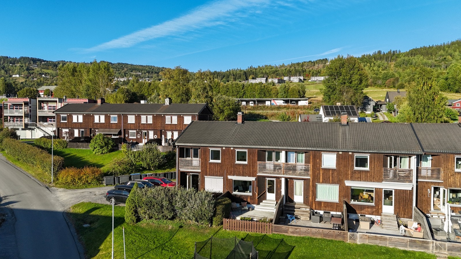 Nordseterveien Borettslag har opparbeidede fellesområder og tilhørende parkering. Galleribilde