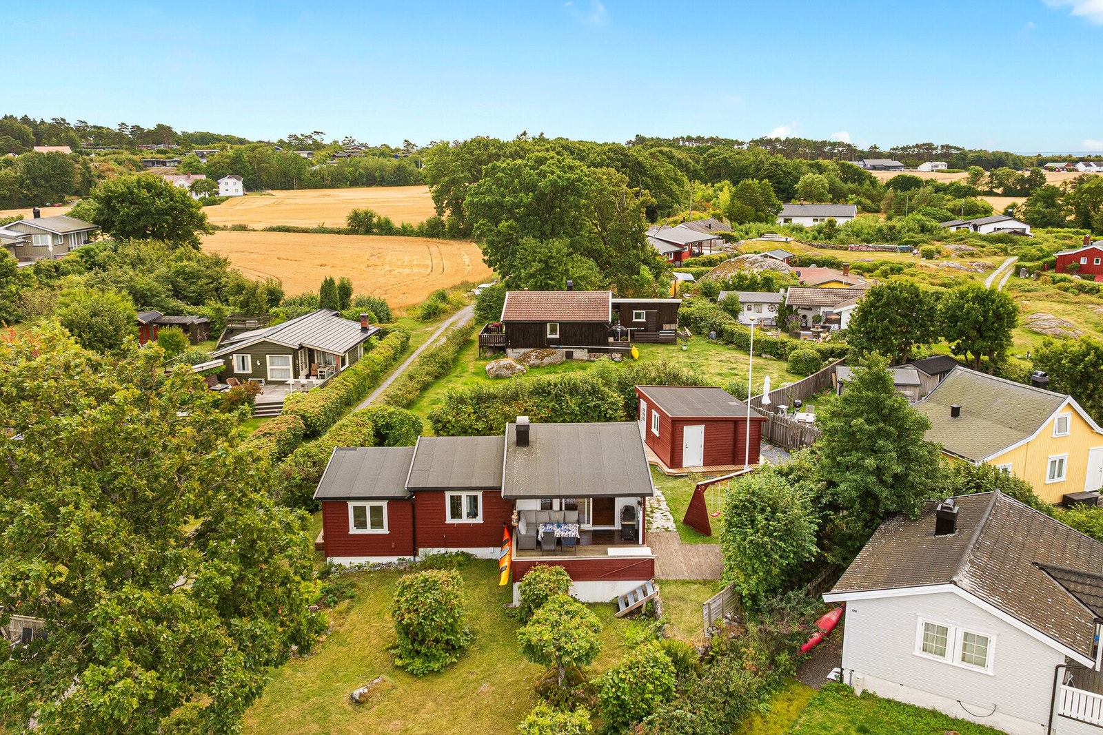 Hytta er godt ivaretatt med flere vedlikeholds- og oppgraderingstiltak gjennom årene Galleribilde