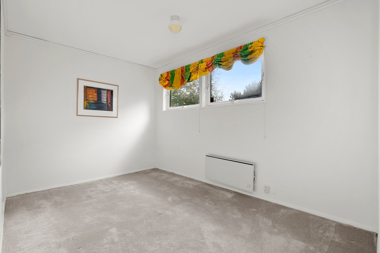Soverommet er på 10,7 m². Galleribilde
