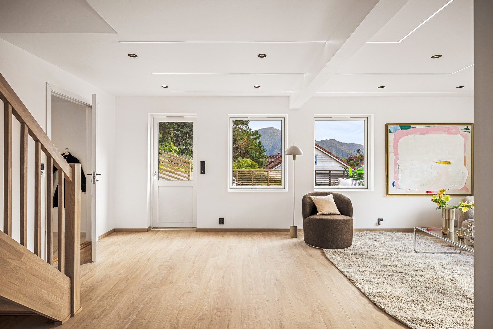 Stuen er lys og innbydende! Galleribilde