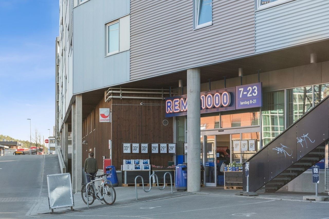 Rema 1000 ligger også like ved for daglige innkjøp. Galleribilde