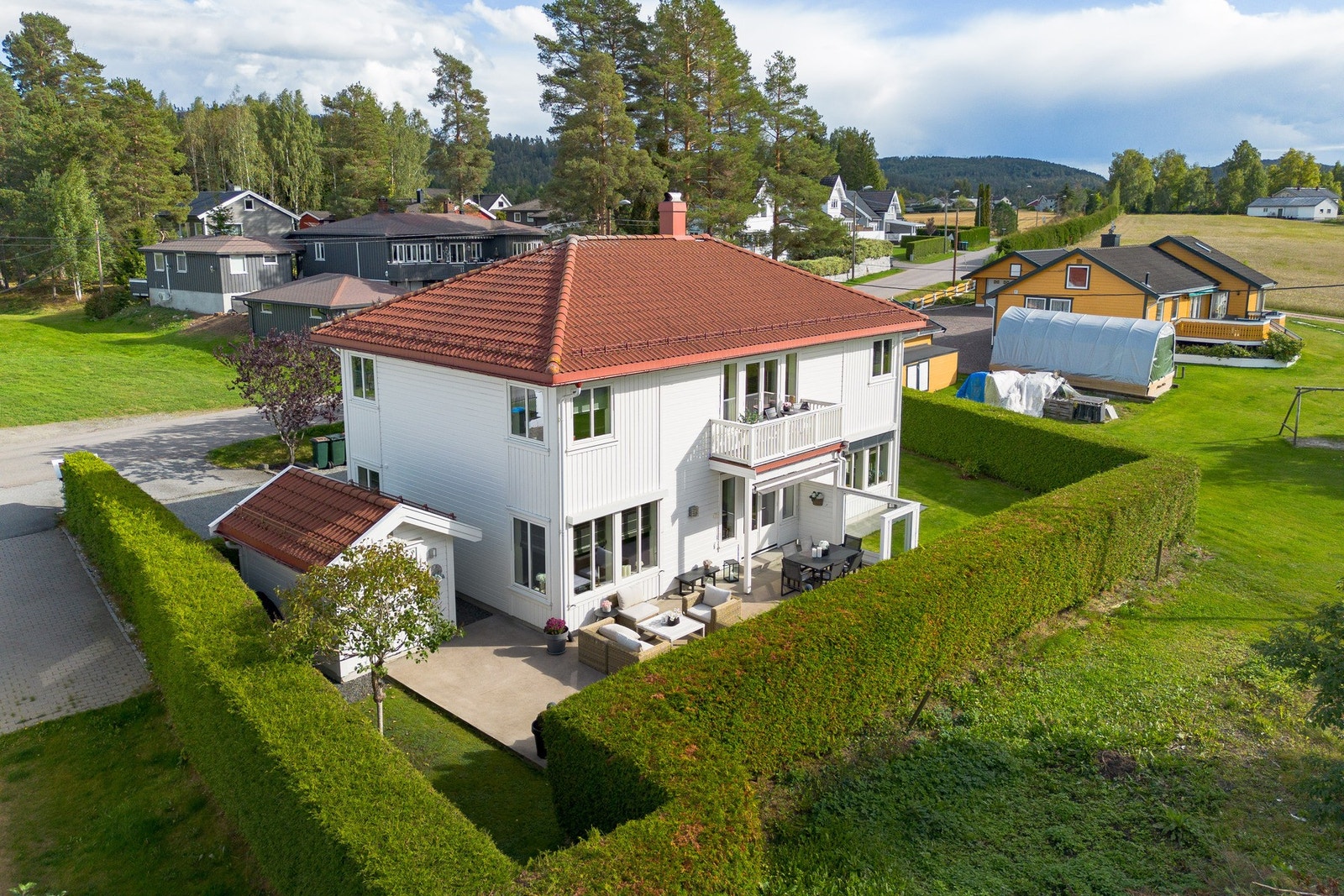 Privatmegleren via Svein Liavaag har gleden av å presentere Tuftveien 101! Galleribilde