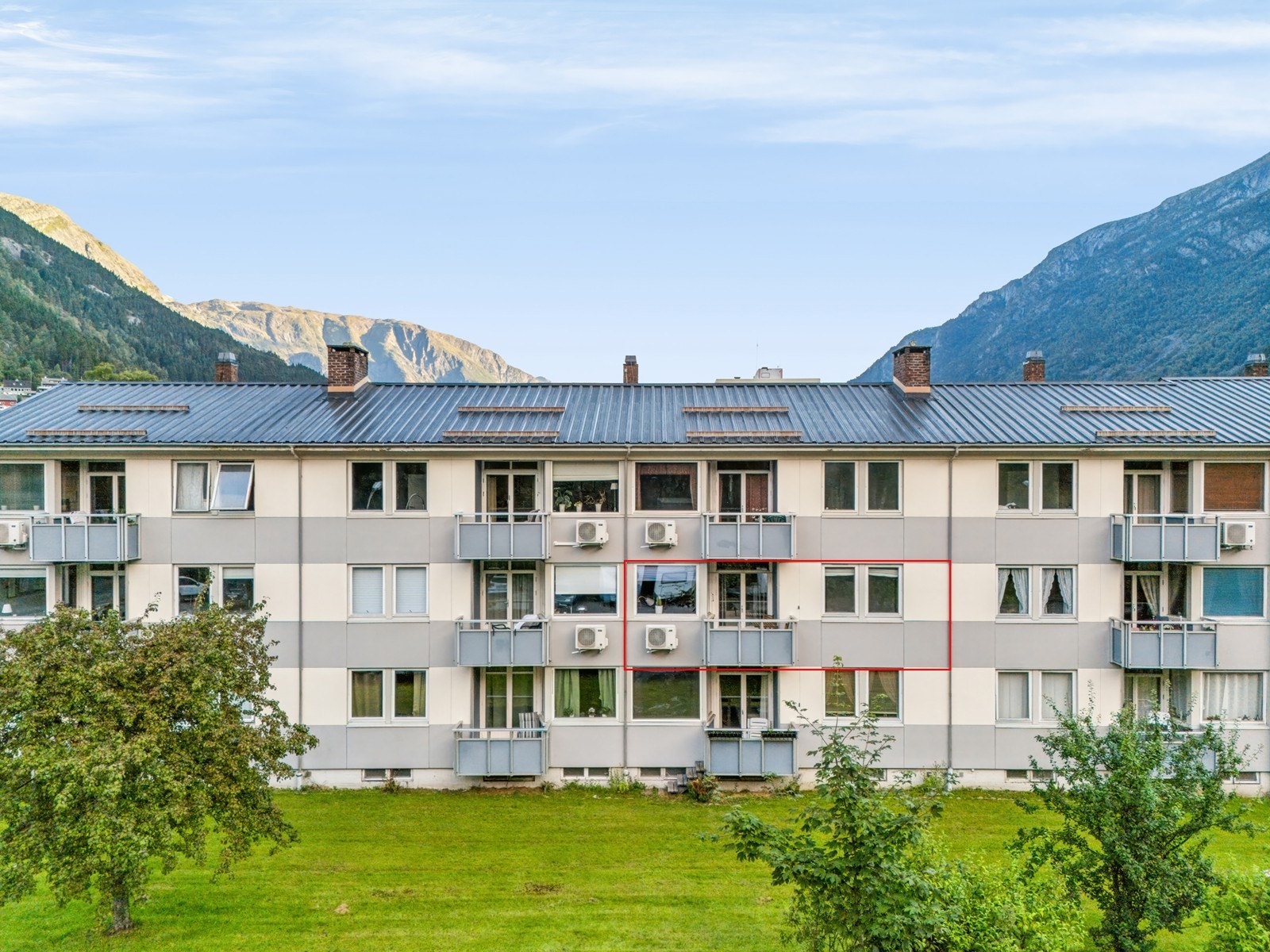 2M Galleribilde