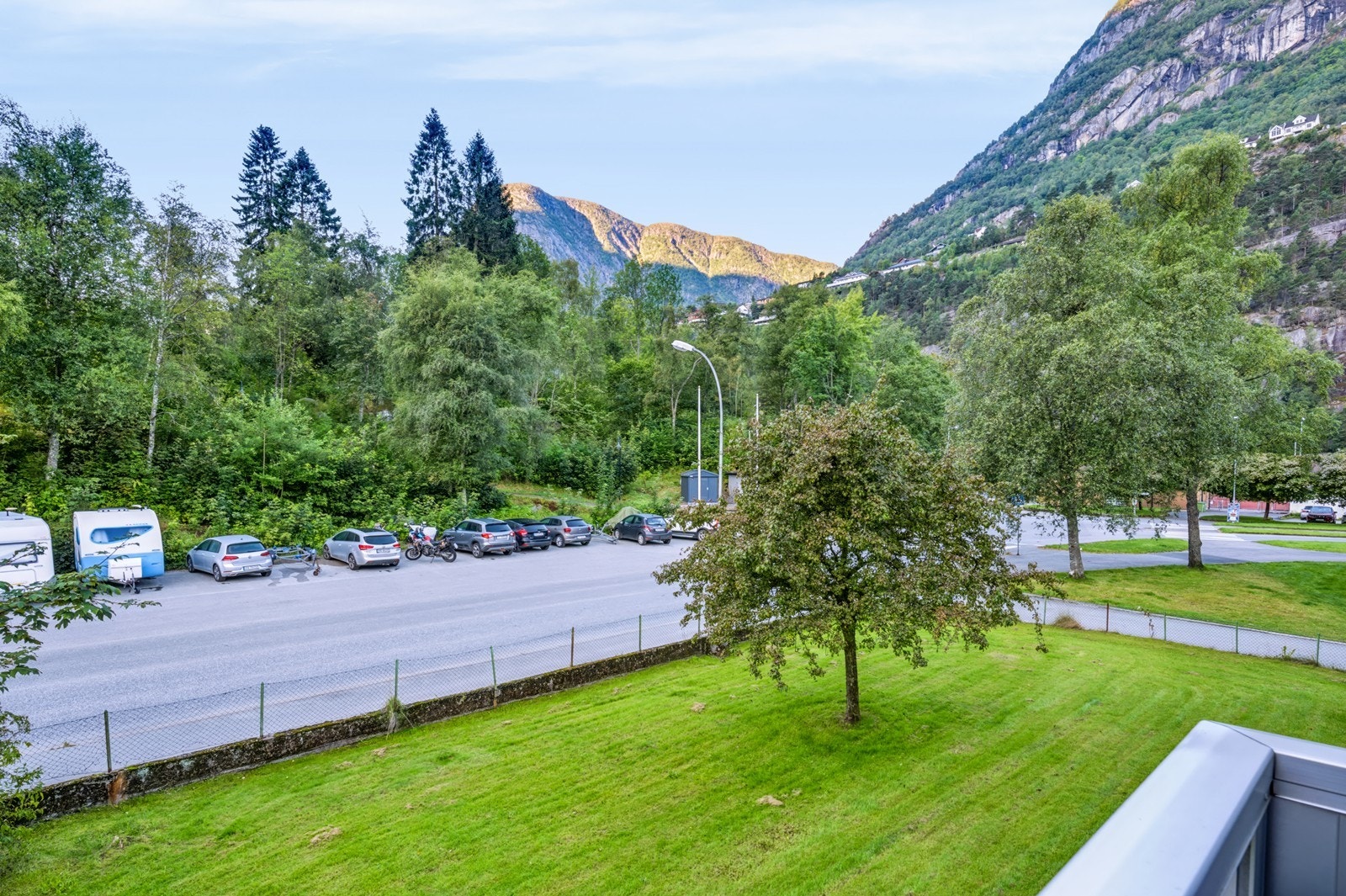 12 Galleribilde