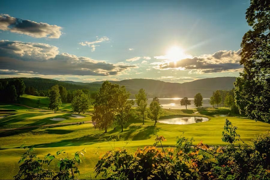 Golfinteresserte har Oslo Golfklubb i nærheten, med en bane som regnes blant landets beste Galleribilde