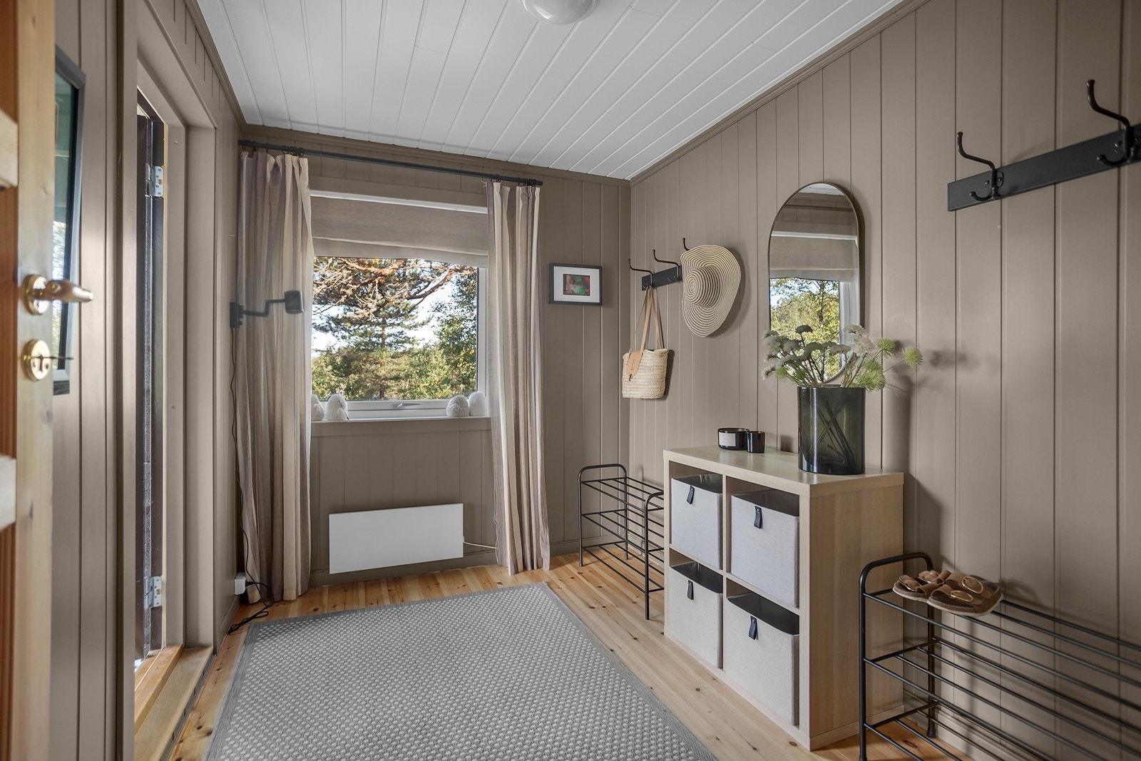 Velkommen inn - Lys og innbydende entre Galleribilde
