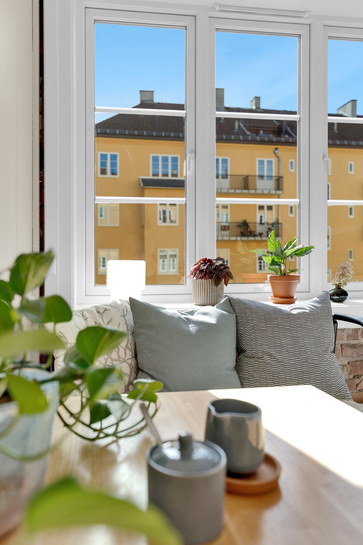 Vinduer med 2-lags isolerglass fra 2013. Galleribilde