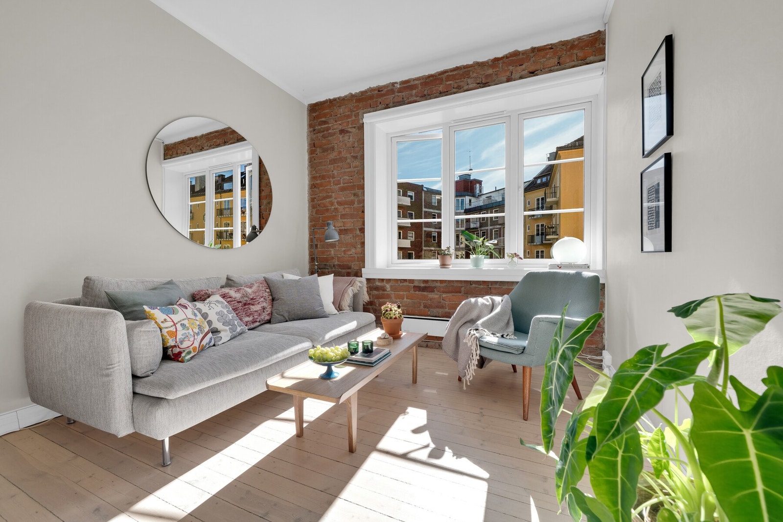 Velkommen til Thurmanns gate 5 - en lys og vakker leilighet med store sydvendte vinduer i flotte Vøyenvollen borettslag!
Foto: Hanne Kvislen Galleribilde