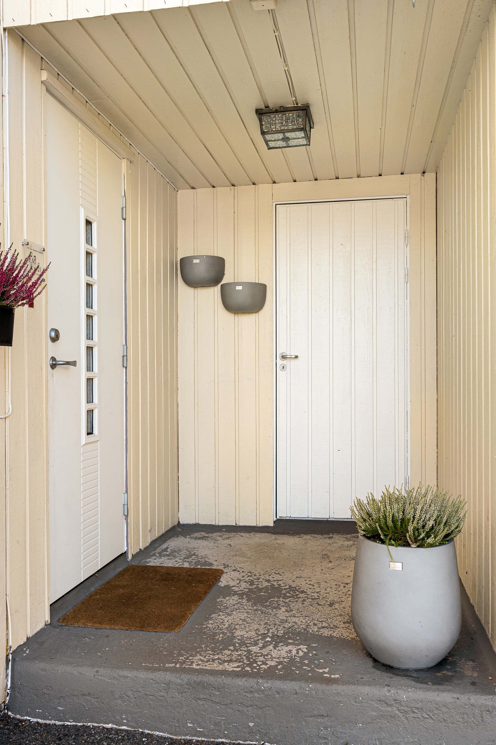 Overbygd inngangsparti Galleribilde
