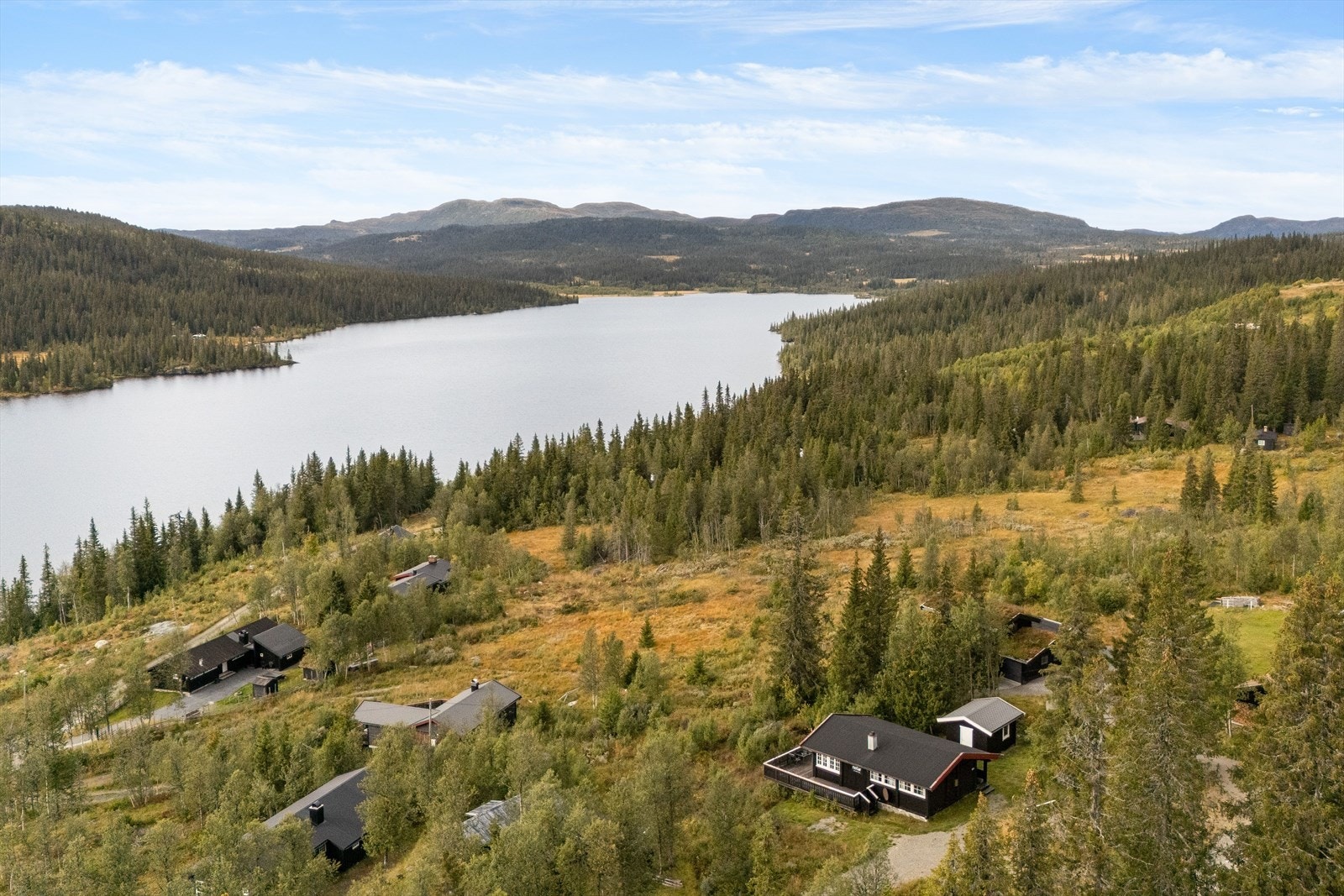 Velkommen til Synnfjellet - Velkommen til visning! Husfoto/TW Galleribilde