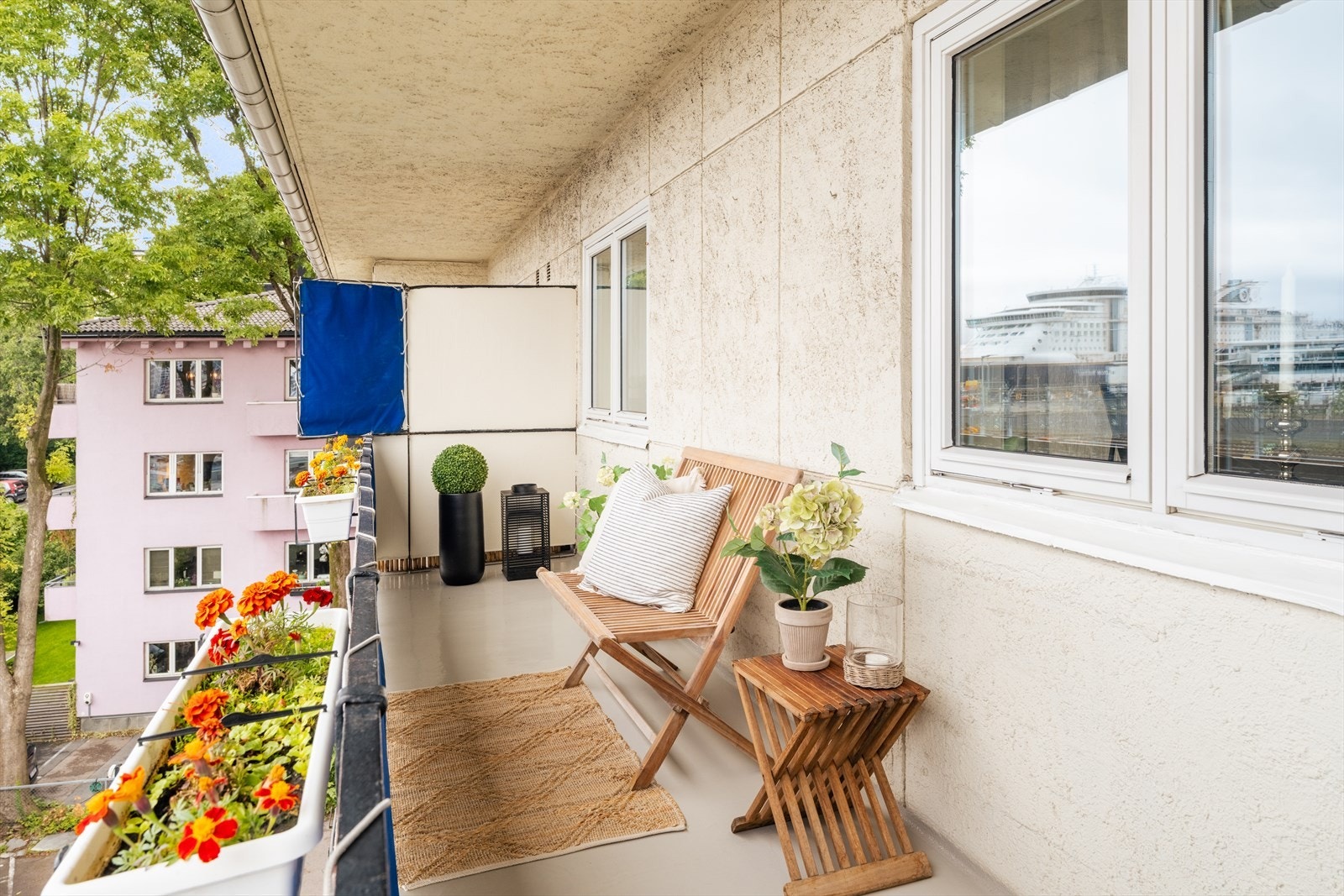 Plass for møblement. Galleribilde
