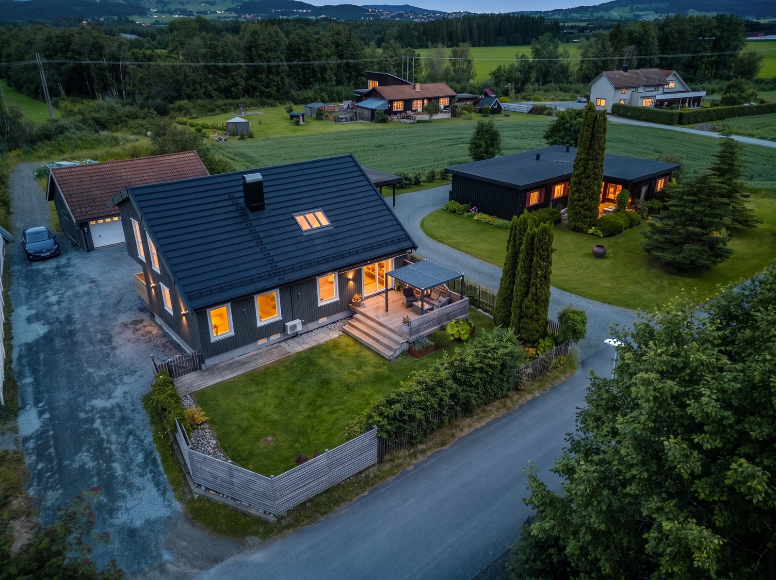Velkommen til Tindvegen 114, presentert av Tor Morten / EiendomsMegler 1. Galleribilde