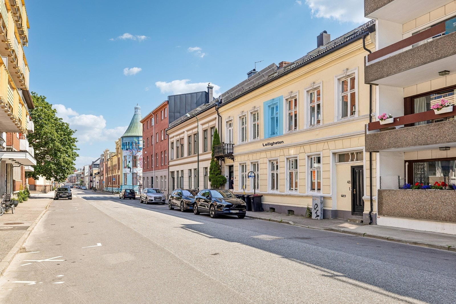 Boligen har en attraktiv og sentral beliggenhet i Kongens gate. Galleribilde