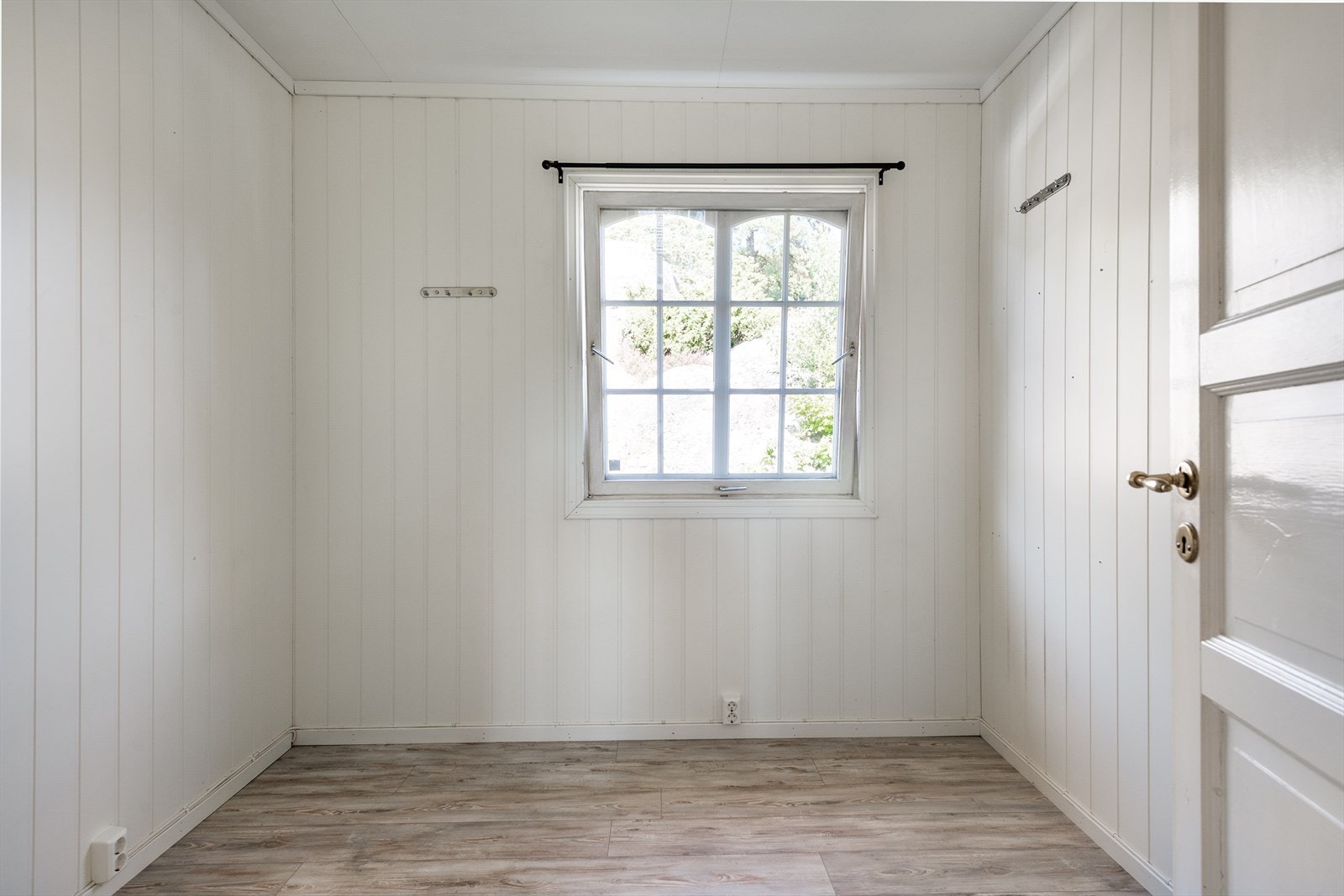 Soverom nummer 2 i hovedetasjen Galleribilde