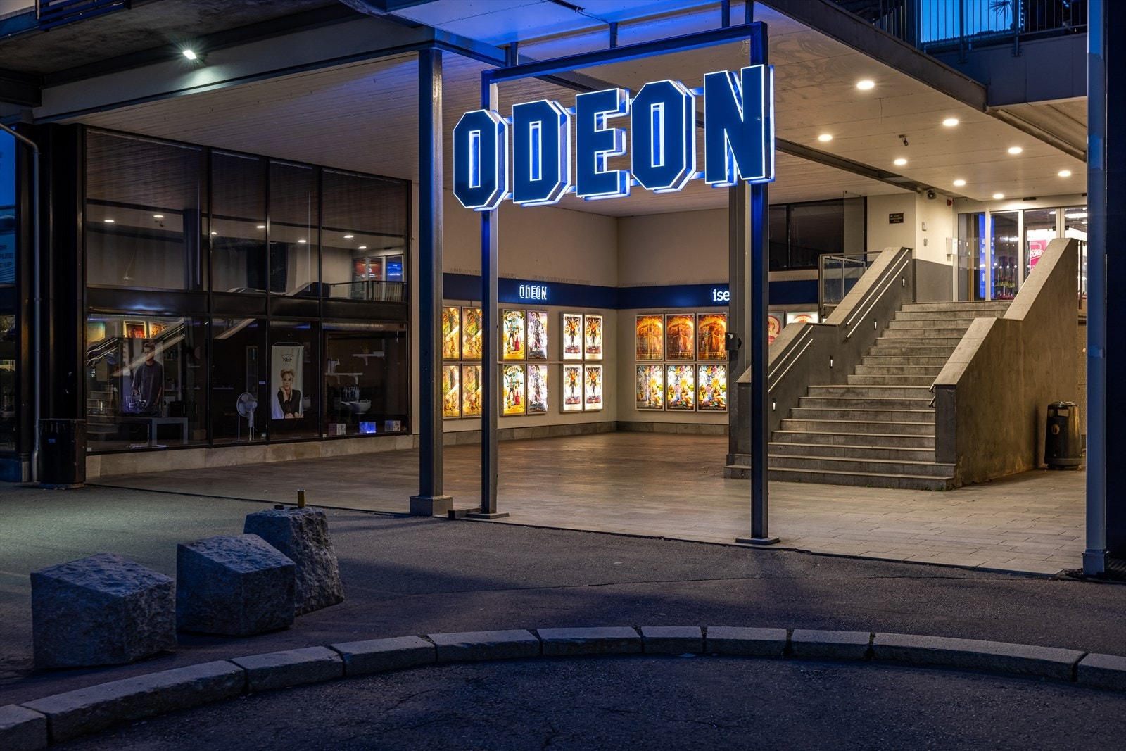 Det er gangavstand til Odeon Kino. Galleribilde