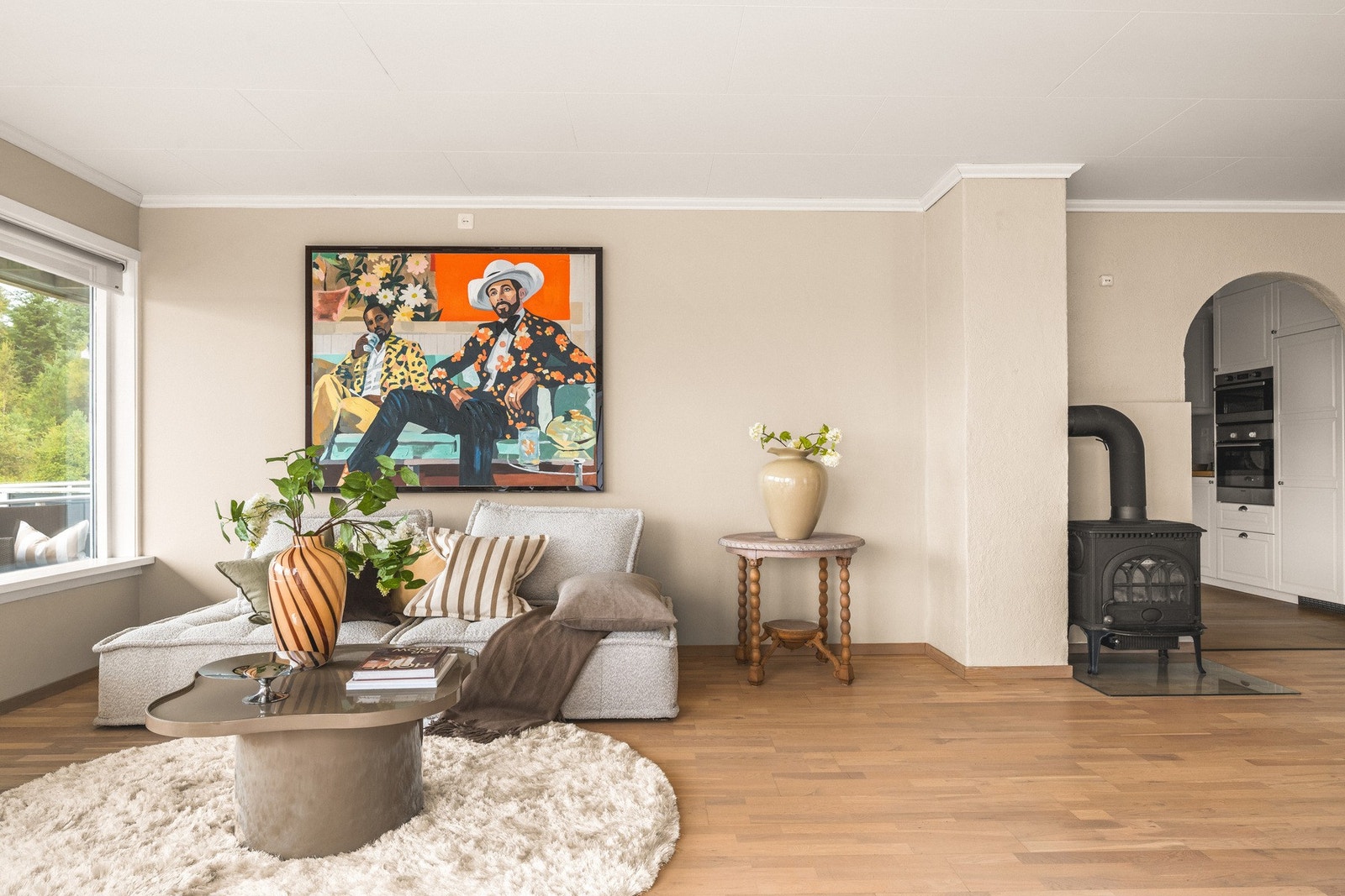 Vi tar turen videre inn til boligens hjerterom. Galleribilde