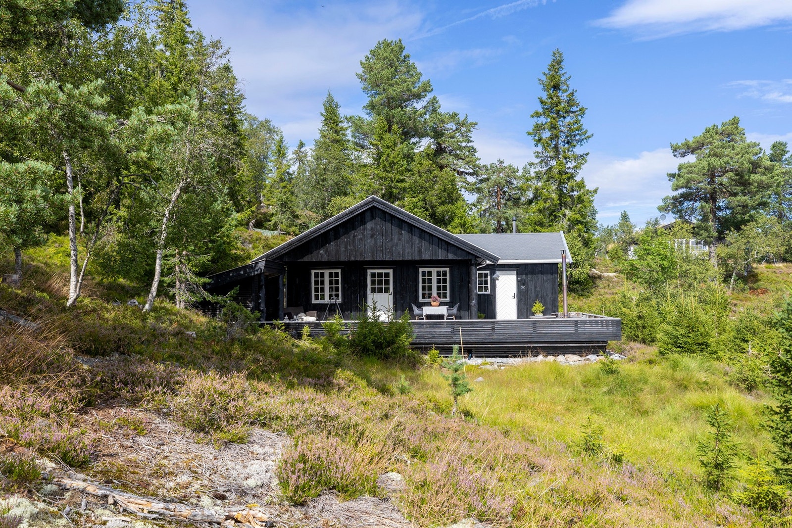 Idyllisk og usjenert beliggenhet med naturen tett på. Galleribilde