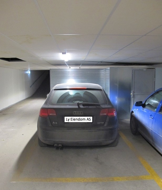 Parkering rett ved nedkjøringen Galleribilde