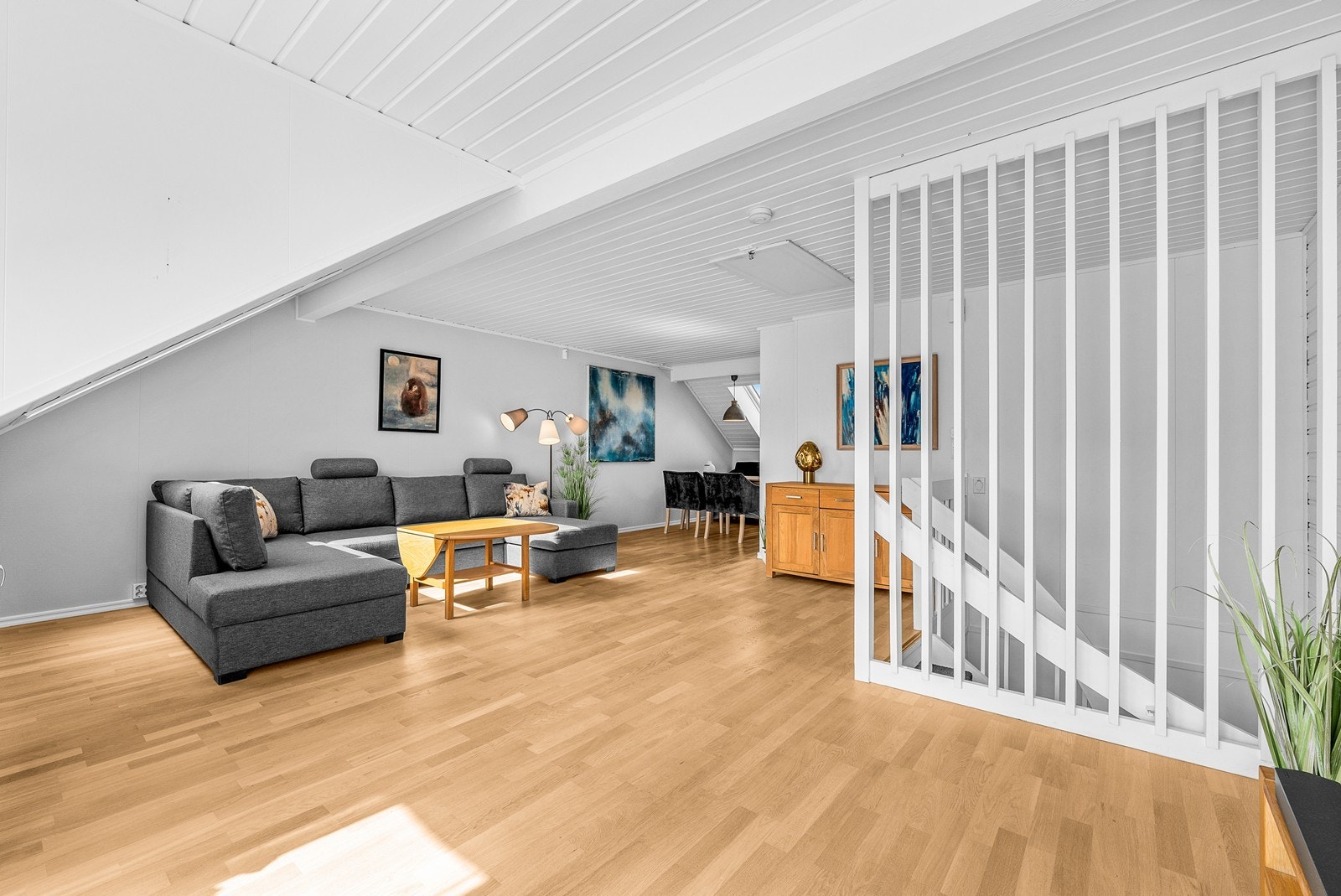 Velkommen til boligens andre etg. Galleribilde