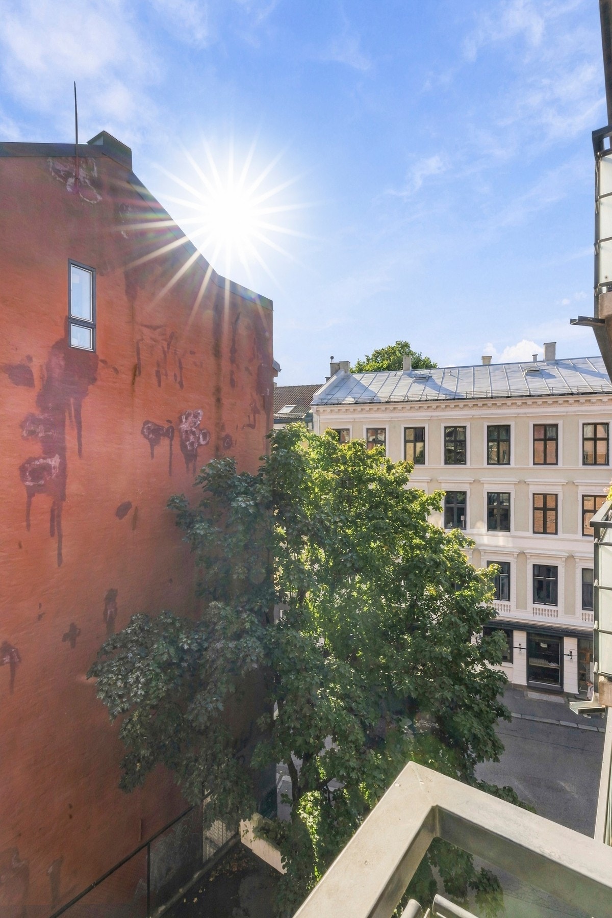 Utsikt fra balkongen. Galleribilde
