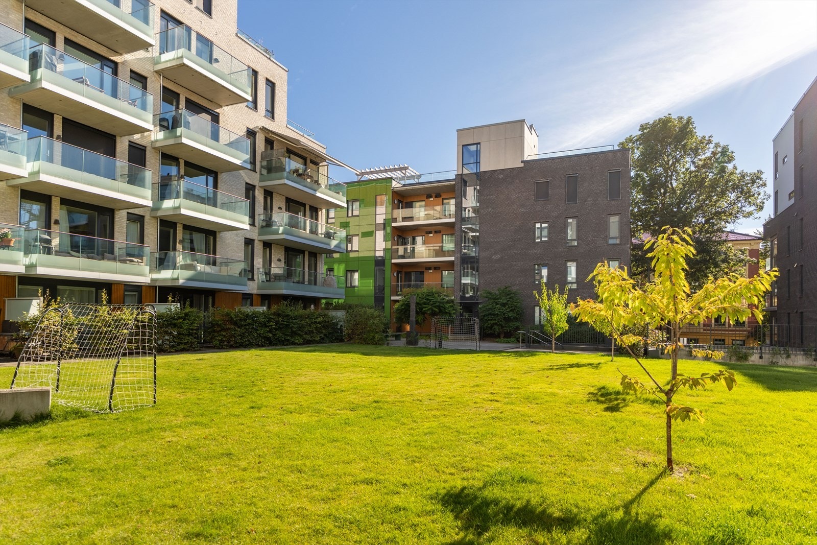 Dette er et veldrevet og hyggelig sameie med 179 leiligheter. Galleribilde