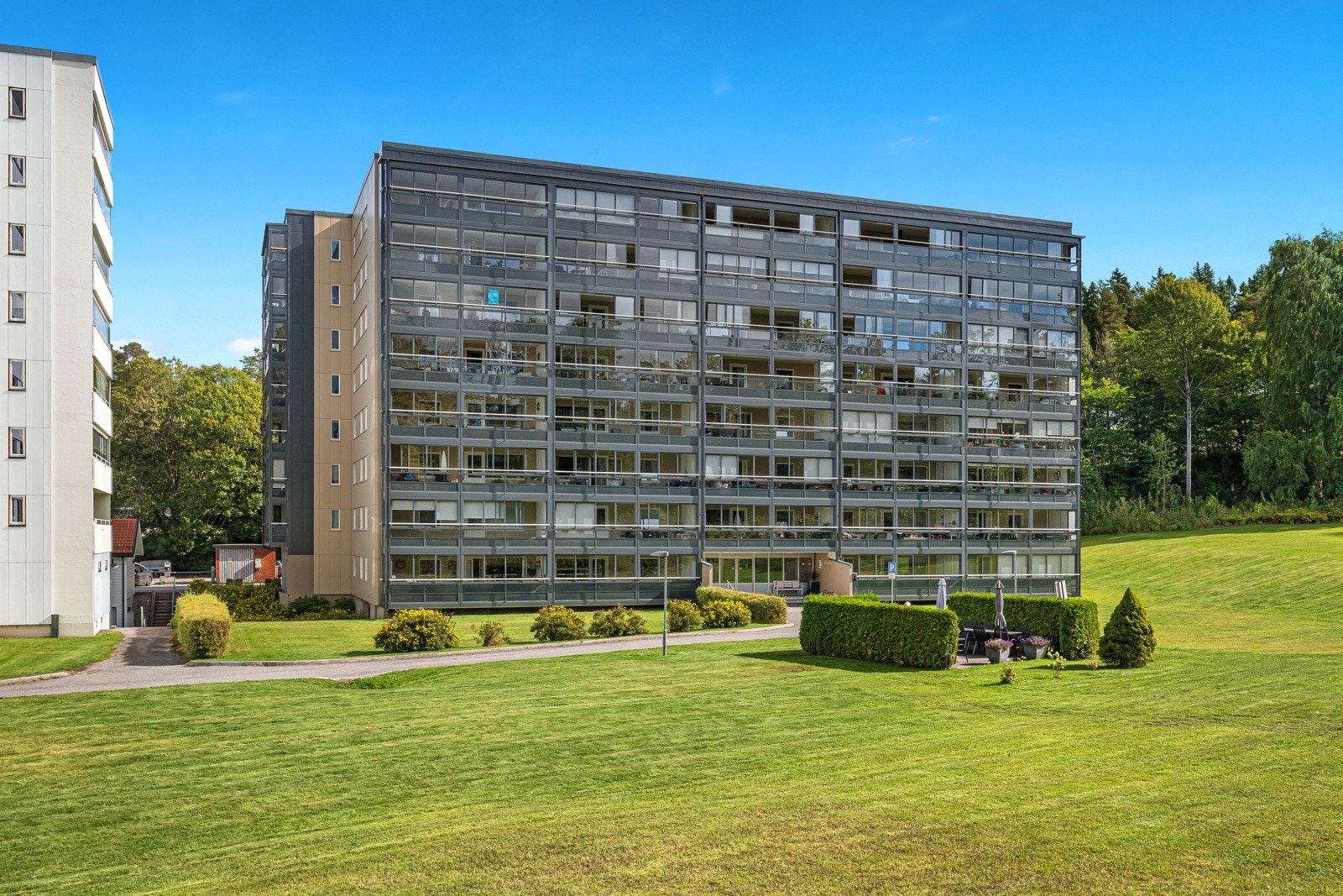 Fasade og inngangsparti Galleribilde