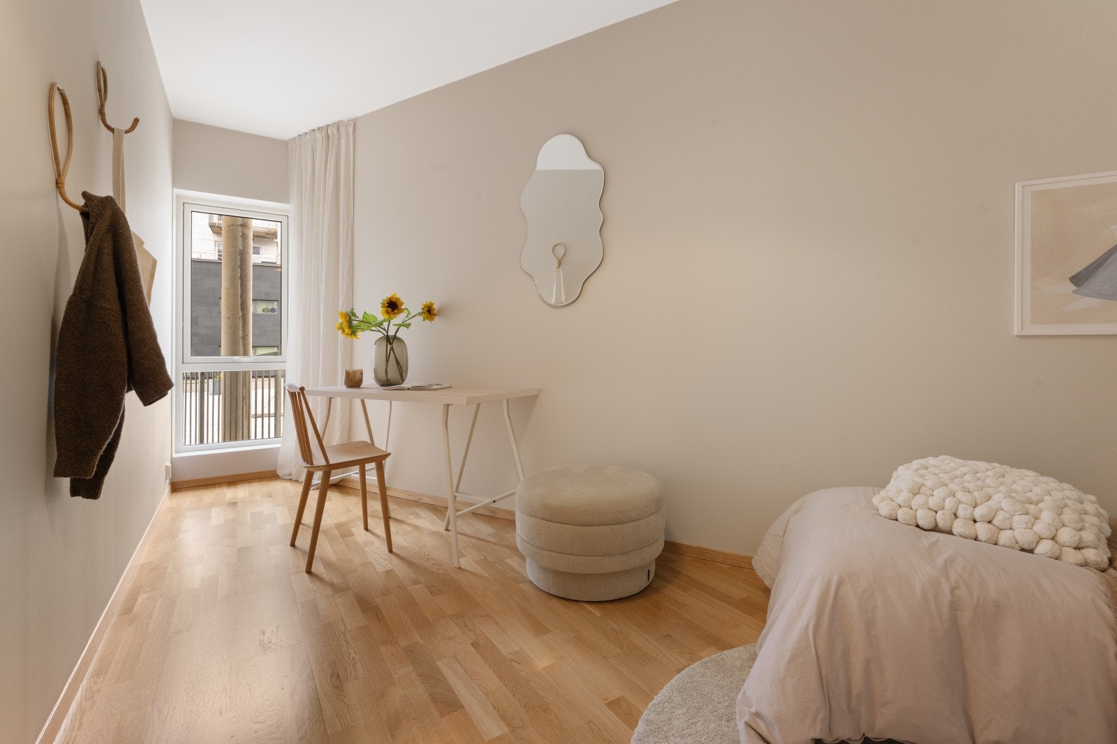 Perfekt både til gjesteværelse, barnerom eller hjemmekontor. Galleribilde