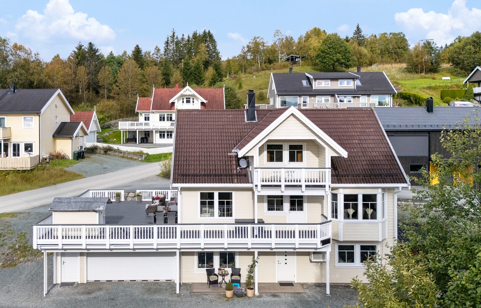 Velkommen hjem til Paul Røstads veg 51 - Lys og romslig enebolig på Bratsberg. Foto: Vidar Alvik // HF Agency Galleribilde