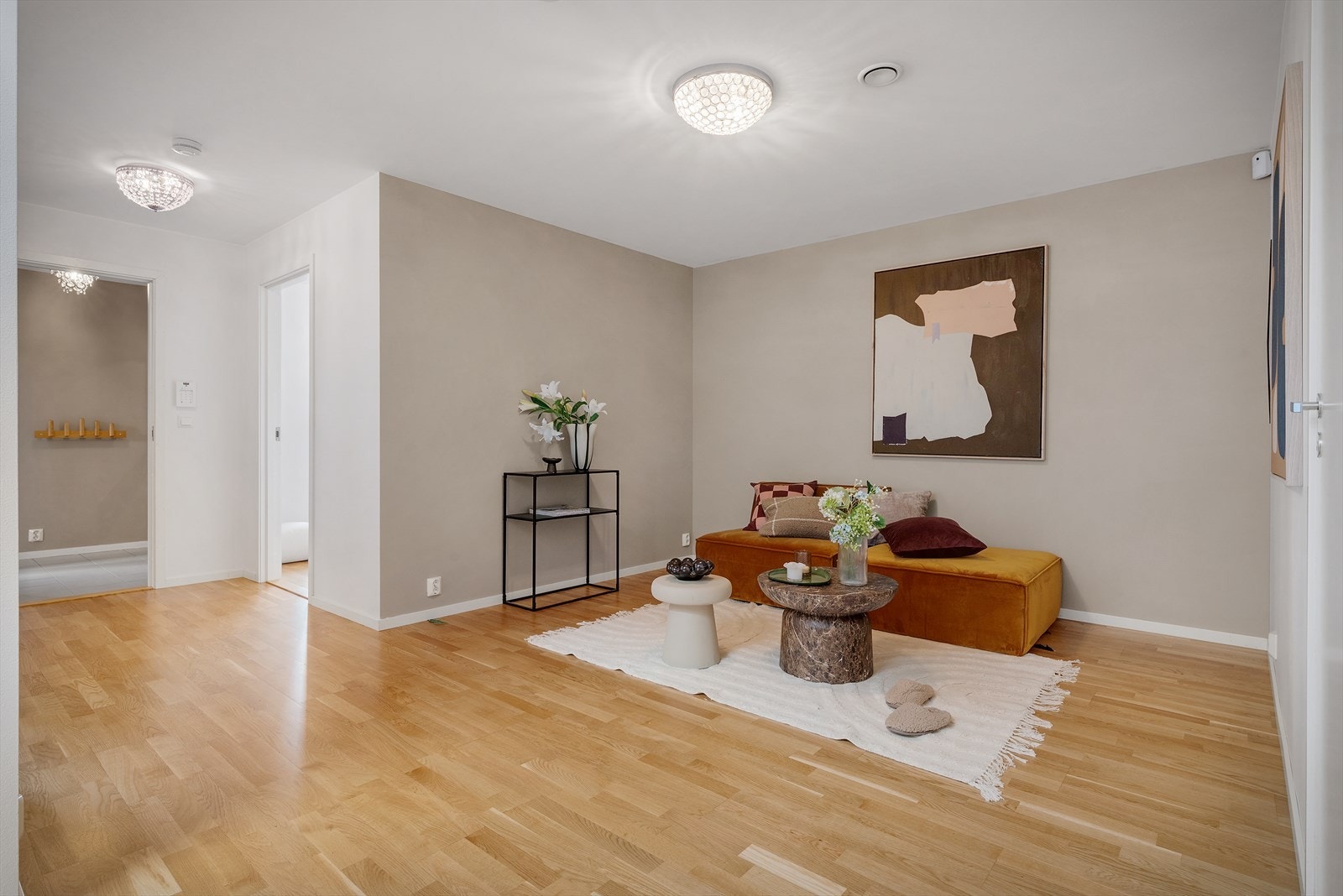 - Første etasjen har et BRA-I på 70m² - Galleribilde