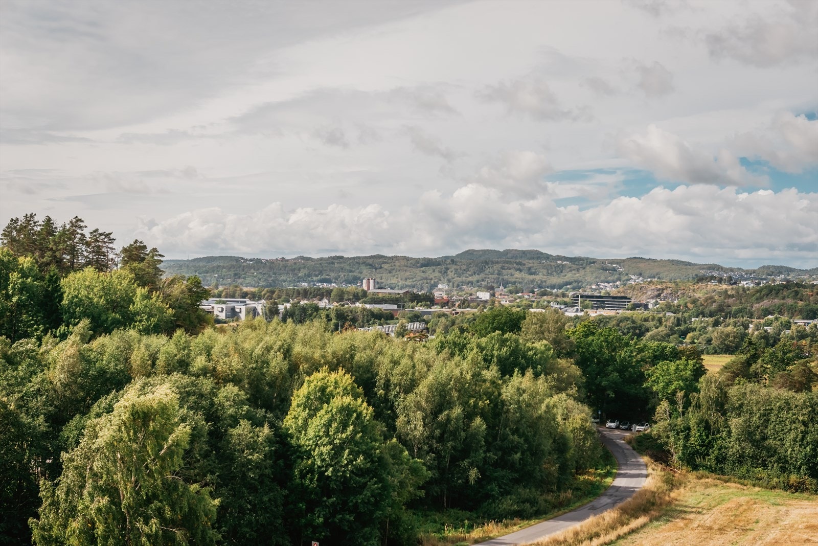 Utsikt fra terrassen mot indre havn og sentrum Galleribilde