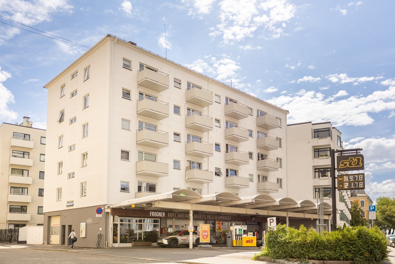 Eiendommen ligger attraktivt til i et veletablert og sentralt boligområde på Frogner, med kort vei til det meste Oslo har å by på Galleribilde
