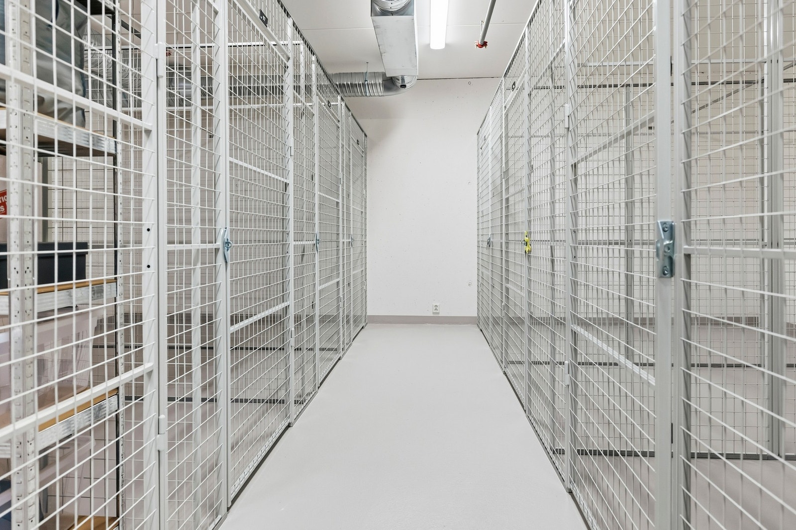 Det følger med en bod i kjeller på 5 kvm. Galleribilde