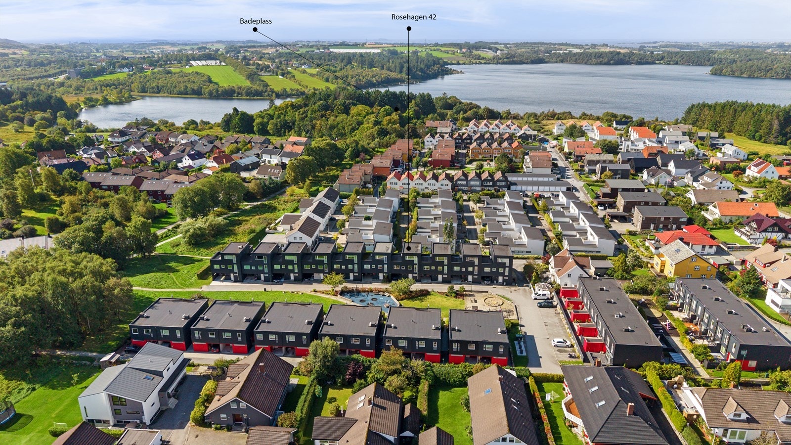Når solen er fremme og været gjør det fristende med et friskt bad - har du rask tilgang til flere alternative badeplasser for både småbarn og ungdom. Galleribilde