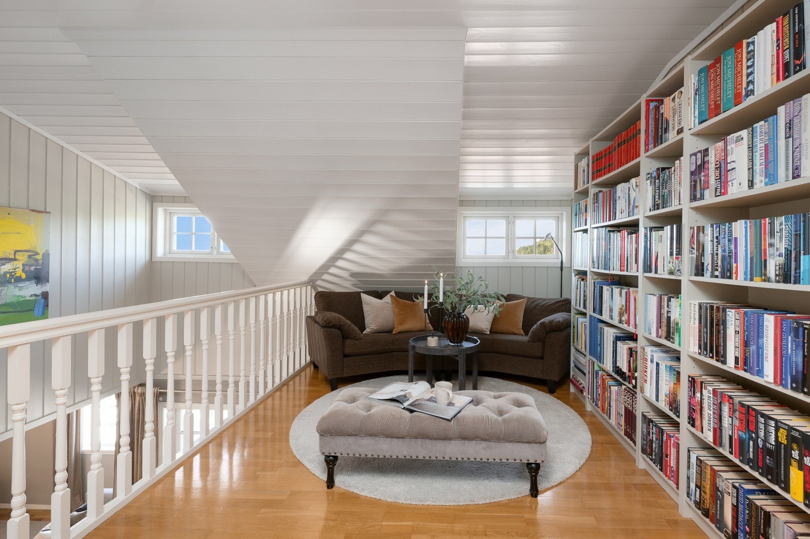 Her er det god plass til en lesekrok eller et hjemmebibliotek. Galleribilde