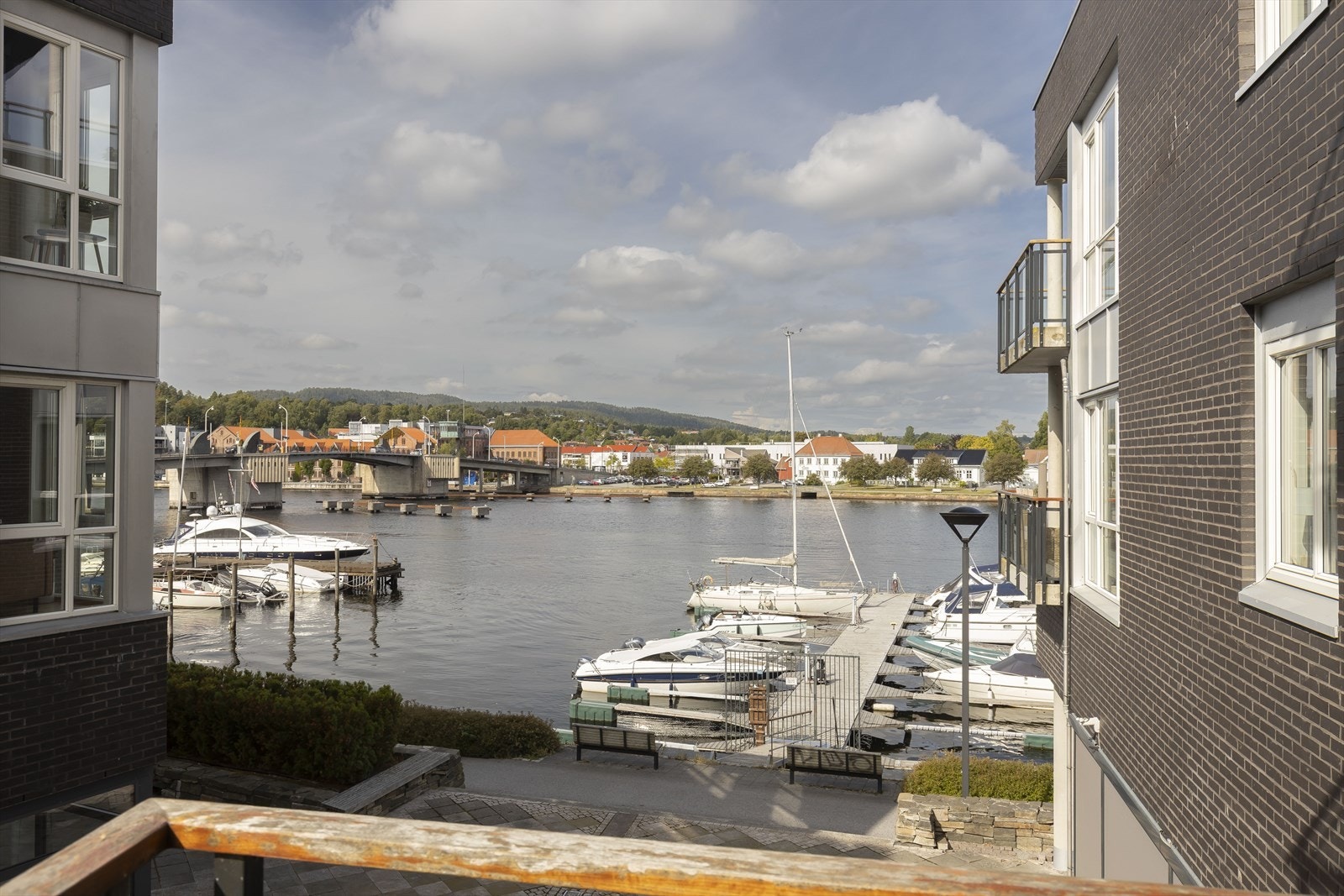 Flott utsikt fra veranda Galleribilde